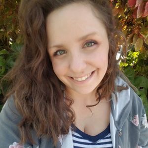 Meet your Posher, Alisa